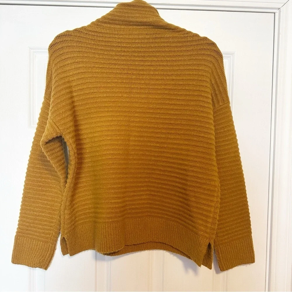 Madewell Belmont Mockneck Sweater in Coziest Yarn in orange.